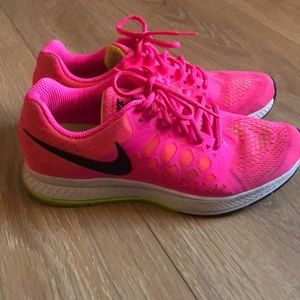 Nike shoes
